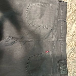 Like New Men’s Gray Levi’s jeans 541 size 46x32